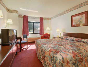 Super 8 By Wyndham
